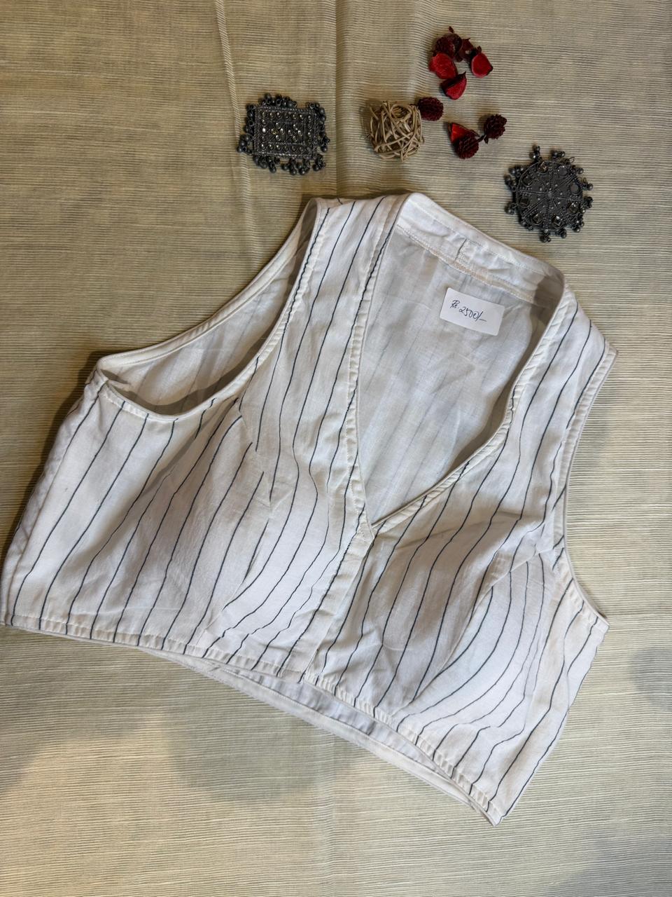 Pure Mul Cotton Ikkat Blouse (White – Stripes)