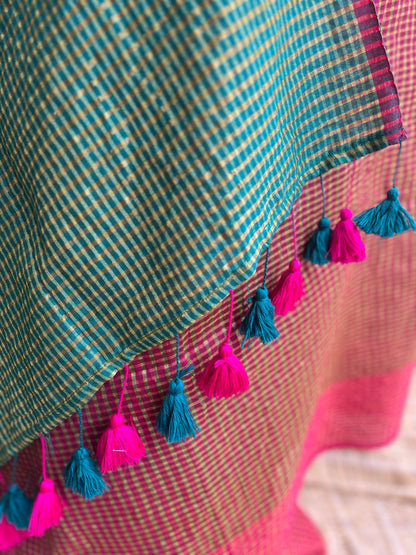 Party Wear Pure Mul Cotton Zari Checks