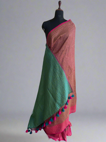 Party Wear Pure Mul Cotton Zari Checks